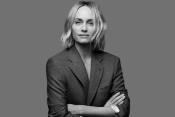 Portrait of Amber Valletta
