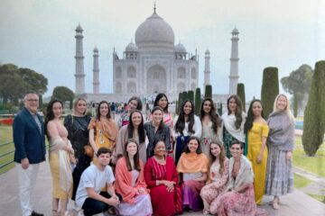 students and professors in front of the Taj Mahal in India